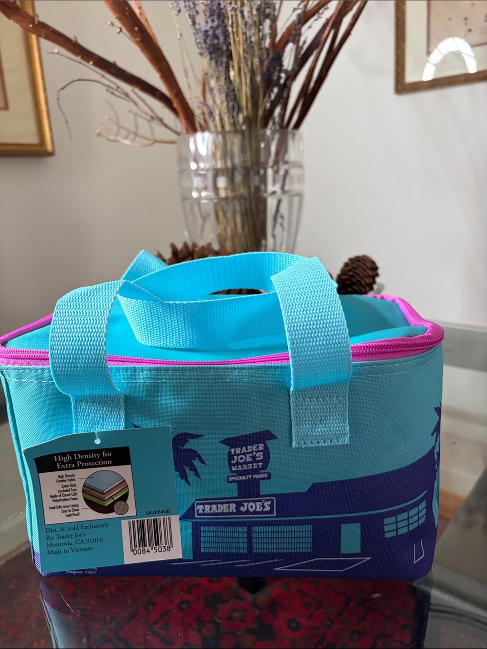 Trader Joe's Turquoise Insulated Lunch Tote with Pink Zip NWT